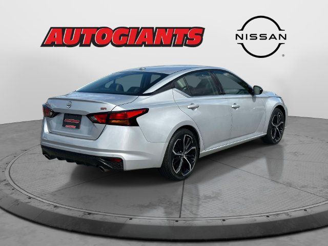 Used 2024 Nissan Altima 2.5 SR FWD image 4