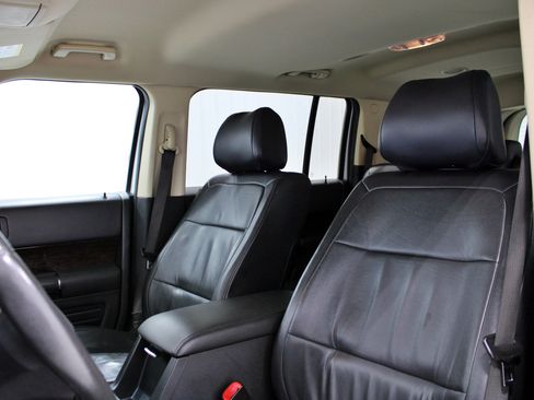 Used 2019 Ford Flex Limited AWD/4WD image 6