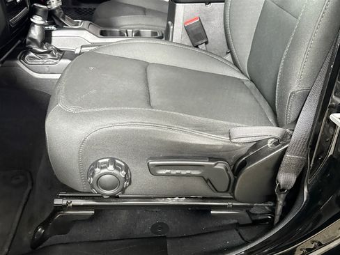 Used 2022 Jeep Gladiator Sport AWD/4WD image 20