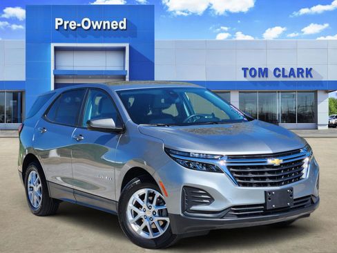 Used 2024 Chevrolet Equinox LS w/ LS Convenience Package image 1