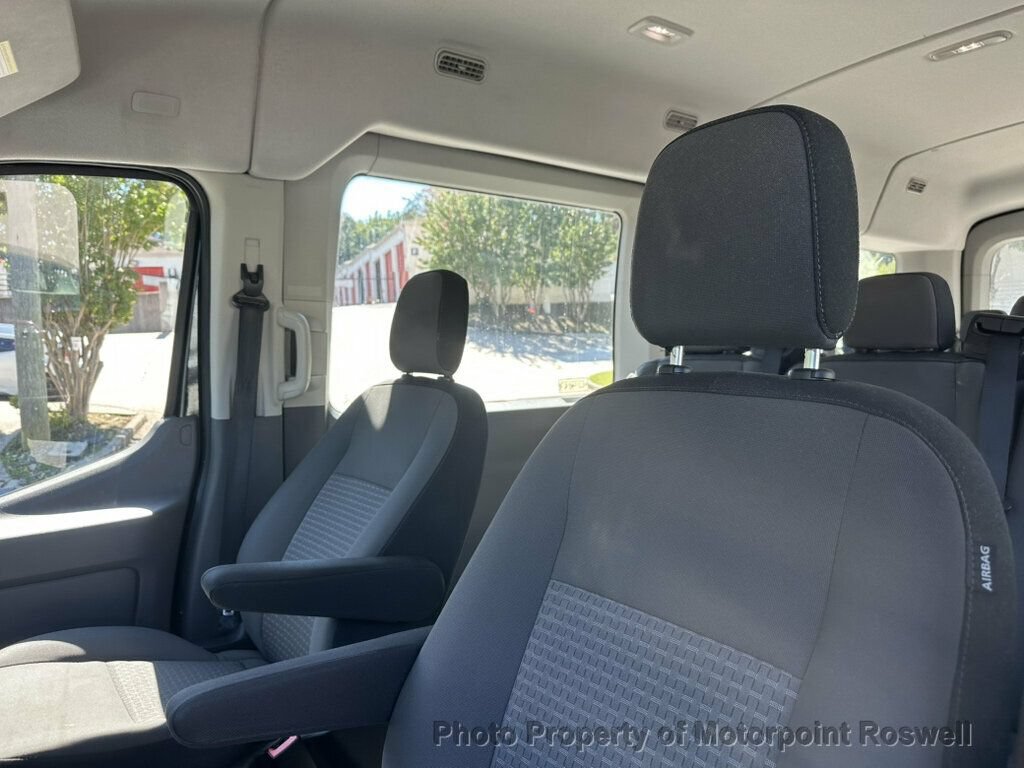 Used 2023 Ford Transit 350 XLT RWD image 19