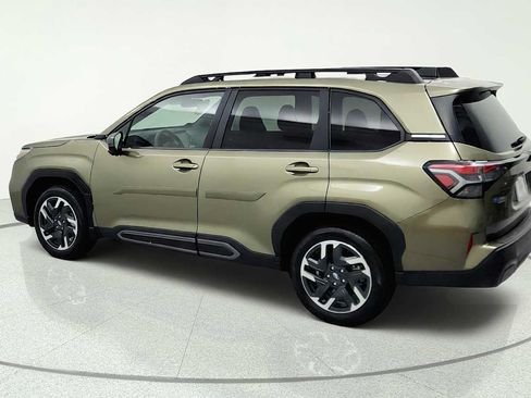 Certified 2025 Subaru Forester Limited w/ Popular Package #2 AWD/4WD image 6