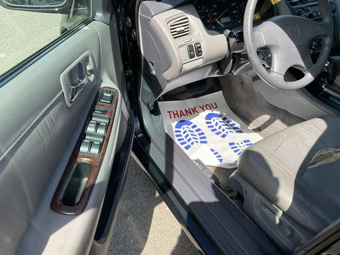 Used 2000 Honda Accord EX image 18