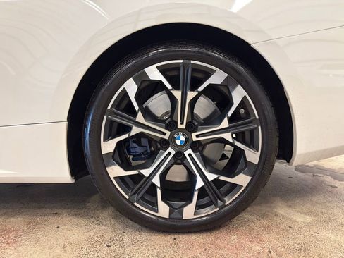 Used 2025 BMW 430i Coupe w/ M Sport Package image 40