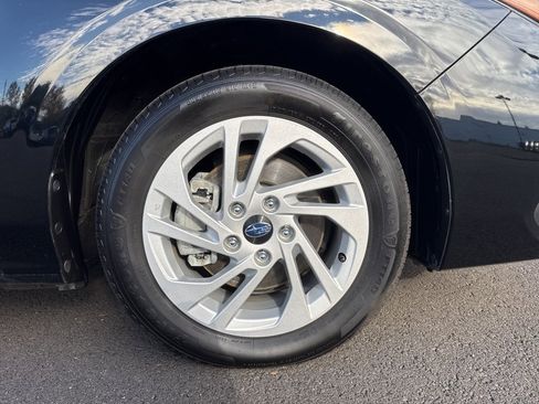 Certified 2024 Subaru Impreza 2.0i image 9