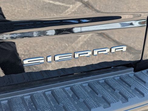 New 2026 GMC Sierra 1500 Denali w/ Denali Reserve Package AWD/4WD image 16