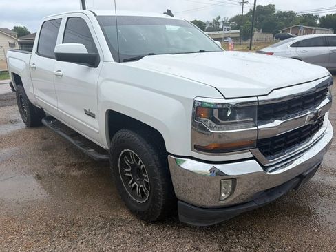 Used 2017 Chevrolet Silverado 1500 LT w/ Texas Edition RWD image 3