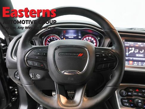 Used 2021 Dodge Challenger R/T Scat Pack RWD image 10