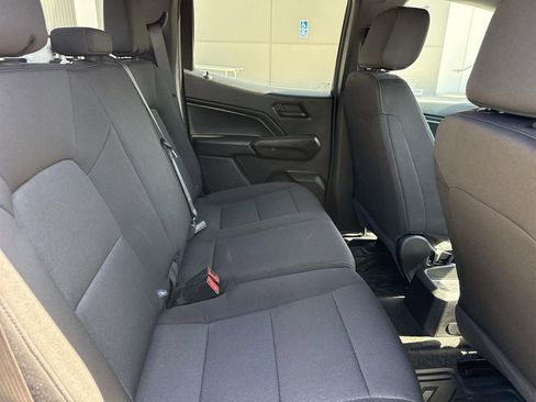 Used 2023 Chevrolet Colorado W/T image 22