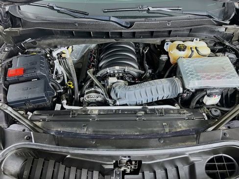 Used 2024 Chevrolet Tahoe RST w/ RST Performance Edition image 29