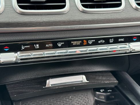 Used 2021 Mercedes-Benz GLE 350 4MATIC image 18