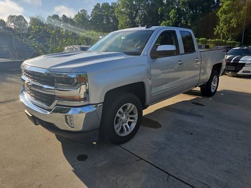 Used 2019 Chevrolet Silverado 1500 LT w/ All Star Edition AWD/4WD image 1