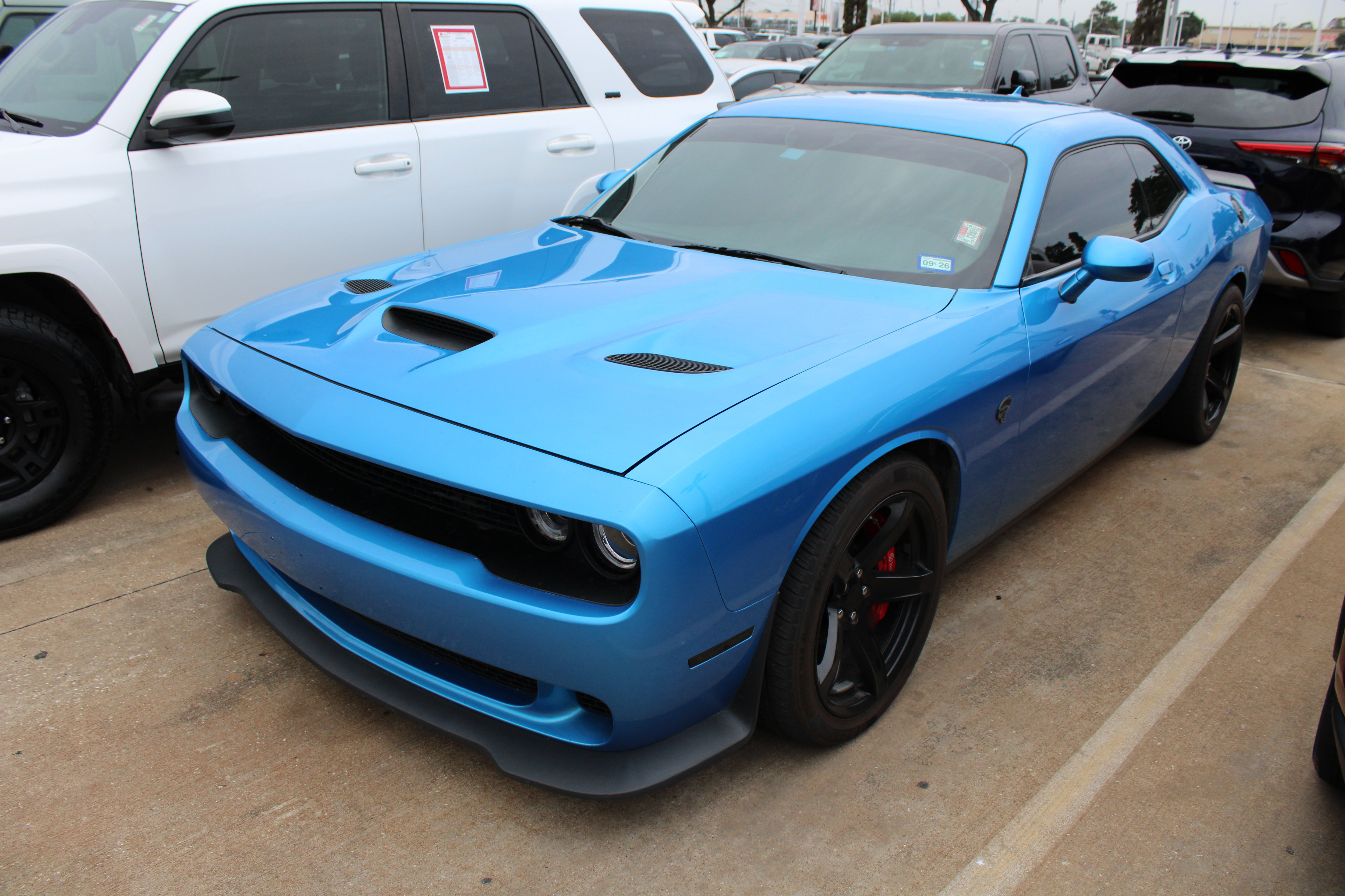Used 2015 Dodge Challenger SRT Hellcat RWD image 6