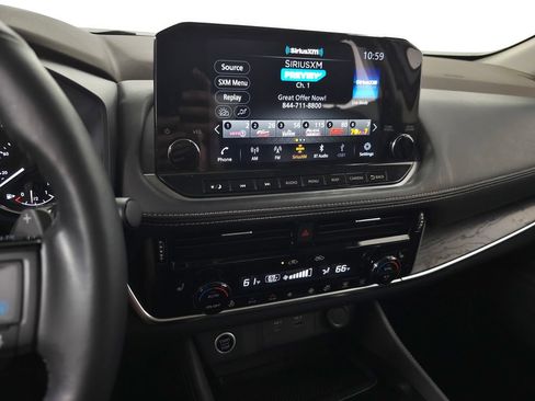 Used 2021 Nissan Rogue SL w/ Premium Package AWD/4WD image 24