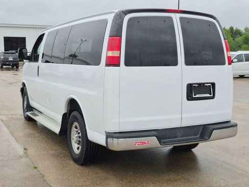 Used 2006 Chevrolet Express 3500 Passenger w/ LT Preferred Equipment Group RWD image 5