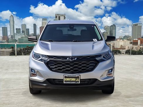 Used 2020 Chevrolet Equinox LS w/ LPO, Blackout Package FWD image 2