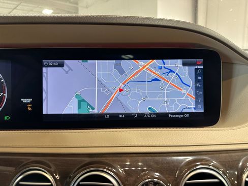 Used 2018 Mercedes-Benz S 450 Sedan image 26