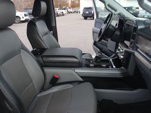 Used 2023 Ford F150 Lariat AWD/4WD image 34