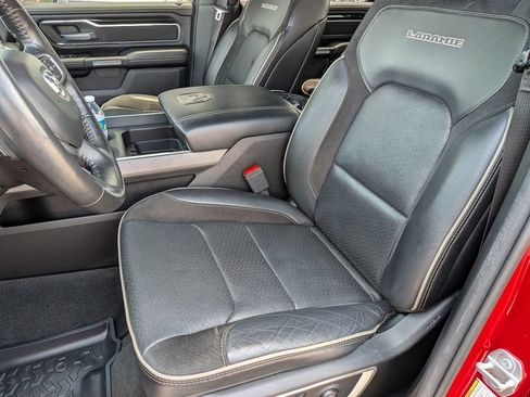 Used 2020 RAM 1500 Laramie w/ Sport Appearance Package AWD/4WD image 30