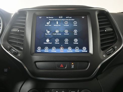 Used 2022 Jeep Cherokee Trailhawk image 28