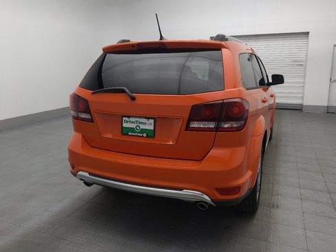 Used 2017 Dodge Journey Crossroad FWD image 7