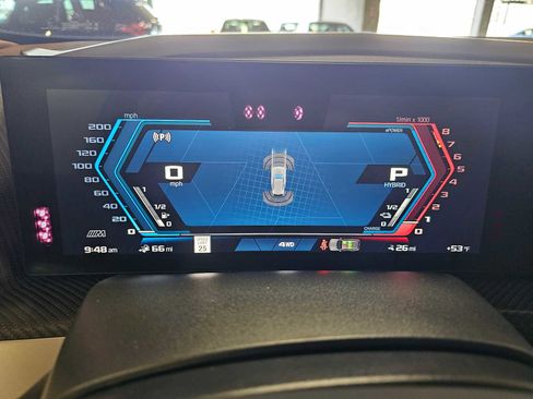 Used 2023 BMW XM AWD/4WD image 12