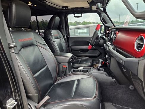 Used 2019 Jeep Wrangler Unlimited Rubicon w/ Dual Top Group AWD/4WD image 12