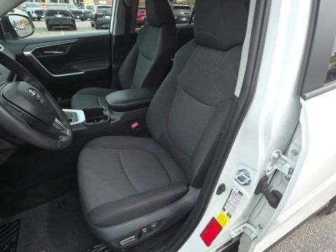 Used 2025 Toyota RAV4 XLE w/ Weather Package image 11