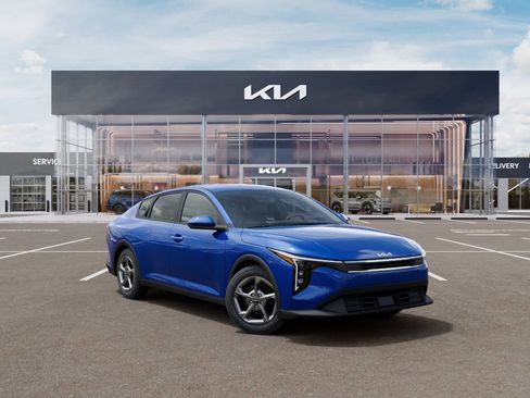 New 2026 Kia K4 LXS FWD image 8