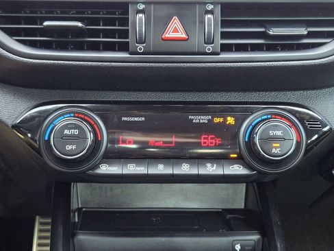 Certified 2024 Kia Forte GT-Line w/ GT-Line Premium Package image 18