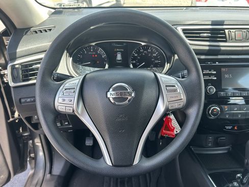Used 2014 Nissan Rogue S AWD/4WD image 20
