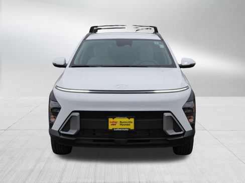 Certified 2025 Hyundai Kona SEL image 2