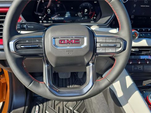 Used 2026 GMC Canyon AT4X AWD/4WD image 26