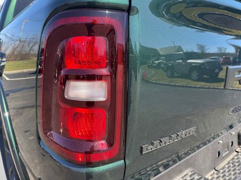 New 2026 RAM 1500 Laramie AWD/4WD image 21