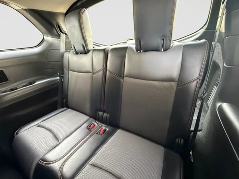 Used 2019 Nissan Pathfinder SV w/ Rock Creek Edition AWD/4WD image 15