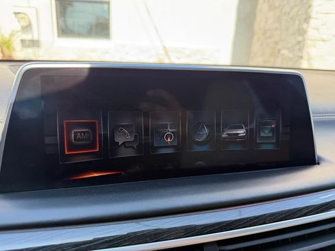 Used 2017 BMW 740i RWD image 35