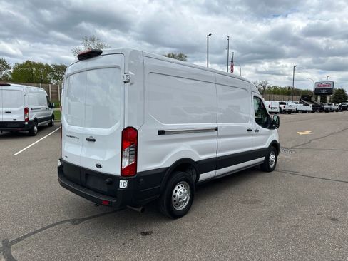 Used 2024 Ford Transit 250 148 Medium Roof Extended AWD image 5