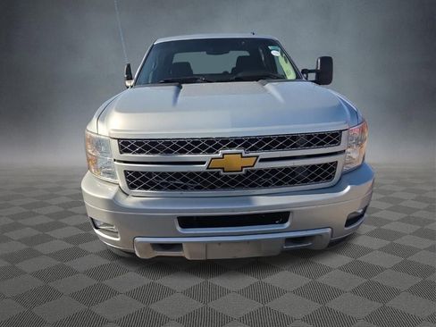 Used 2014 Chevrolet Silverado 3500 LT w/ Interior Plus Package AWD/4WD image 6