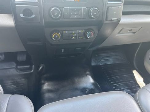 Used 2017 Ford F150 XL RWD image 27
