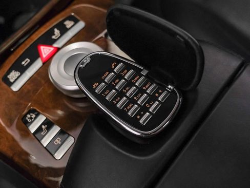 Used 2011 Mercedes-Benz S 63 AMG image 22