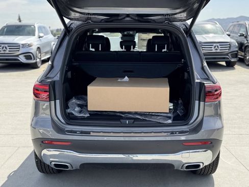 New 2026 Mercedes-Benz GLB 250 image 11