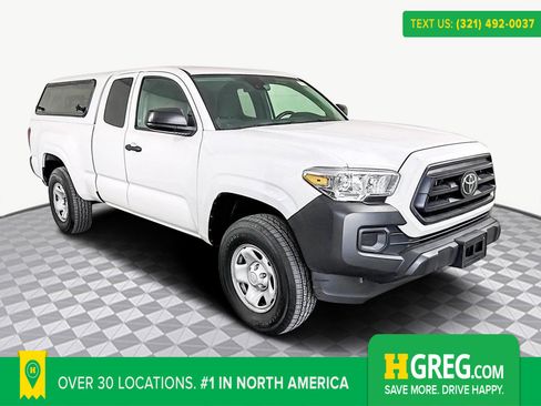 Used 2022 Toyota Tacoma SR image 1