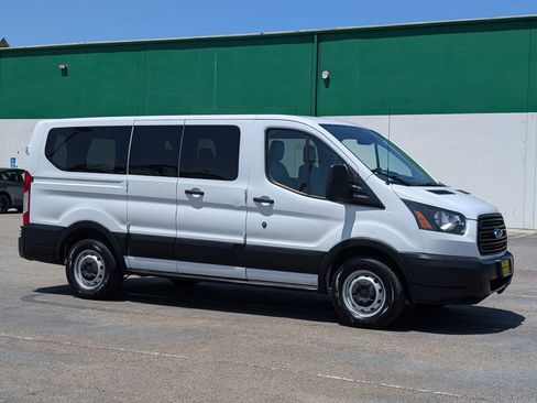 Used 2019 Ford Transit 150 XL RWD image 1