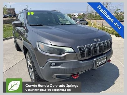 Used 2019 Jeep Cherokee Trailhawk w/ Comfort/Convenience Group