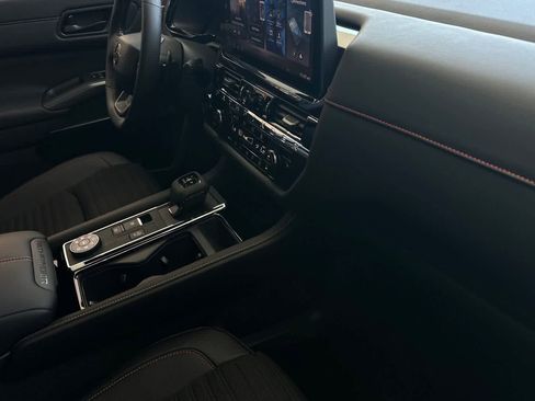 New 2026 Nissan Pathfinder Rock Creek image 20