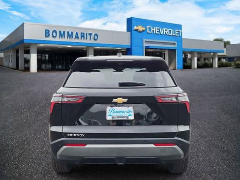 New 2026 Chevrolet Equinox LT w/ Safety and Technology Package FWD image 4