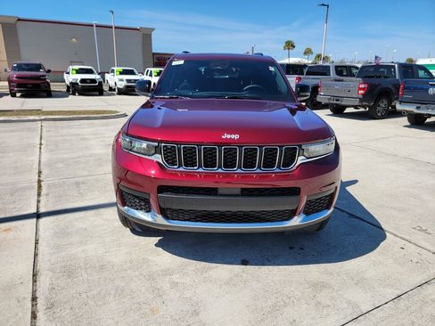 New 2026 Jeep Grand Cherokee L Laredo AWD/4WD image 8