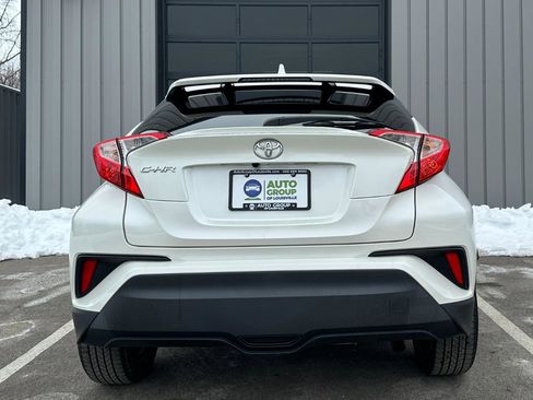 Used 2021 Toyota C-HR LE image 5