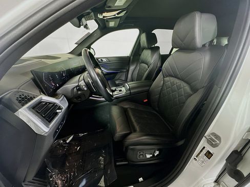 Used 2024 BMW X5 sDrive40i image 12