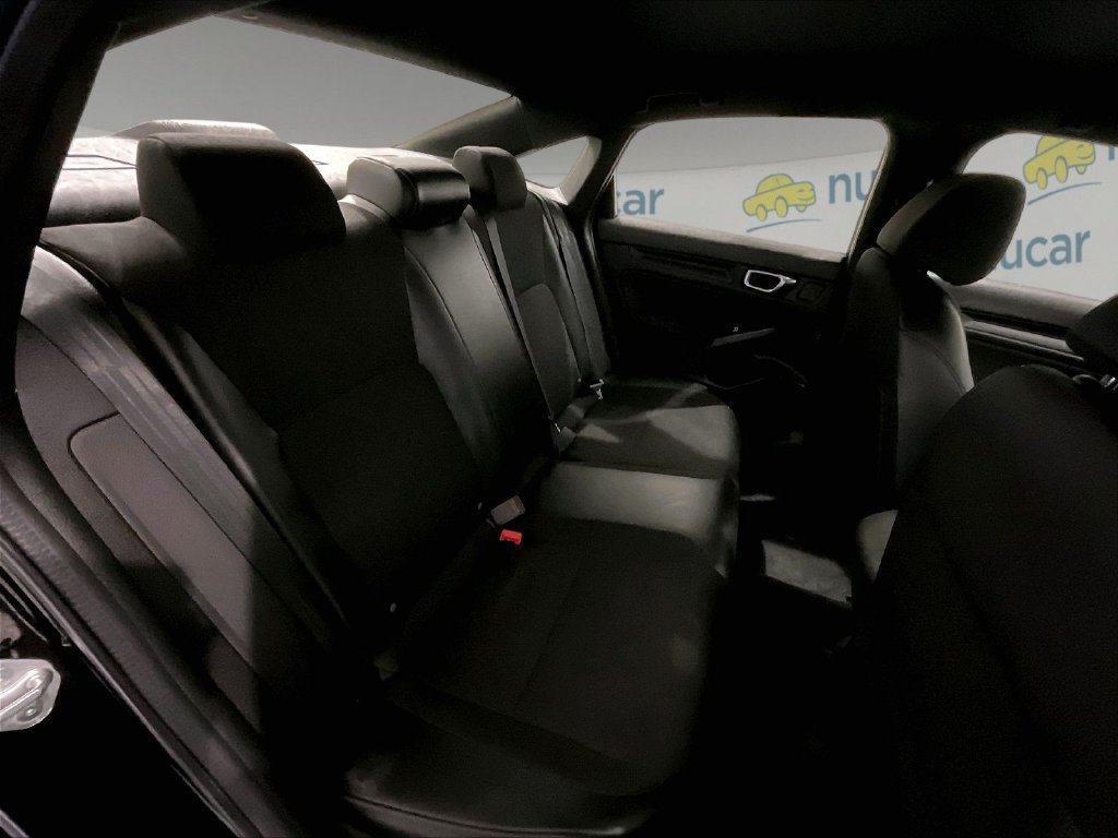 Used 2023 Honda Civic Sport image 16